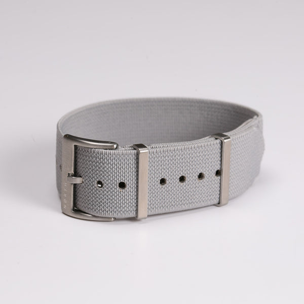 Grey elastic single pass strap by North Straps
